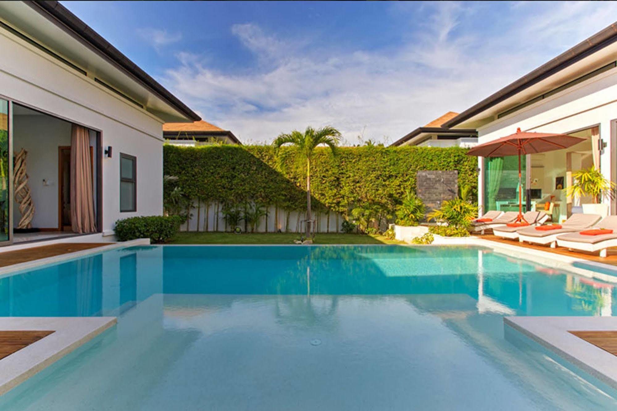 Baannaraya Pool Villas Residence Rawai Exteriér fotografie